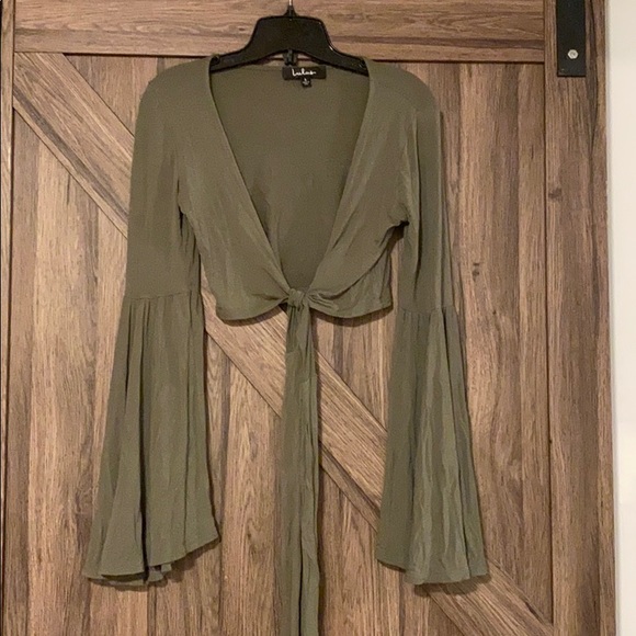Lulus Tops - Lulus Bell Sleeve Tie Up Crop Top